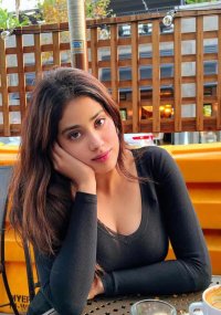 janhvi kapoor_teluguvox 5